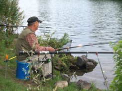 Angler über die Schulter geguckt Angler über die Schulter geguckt